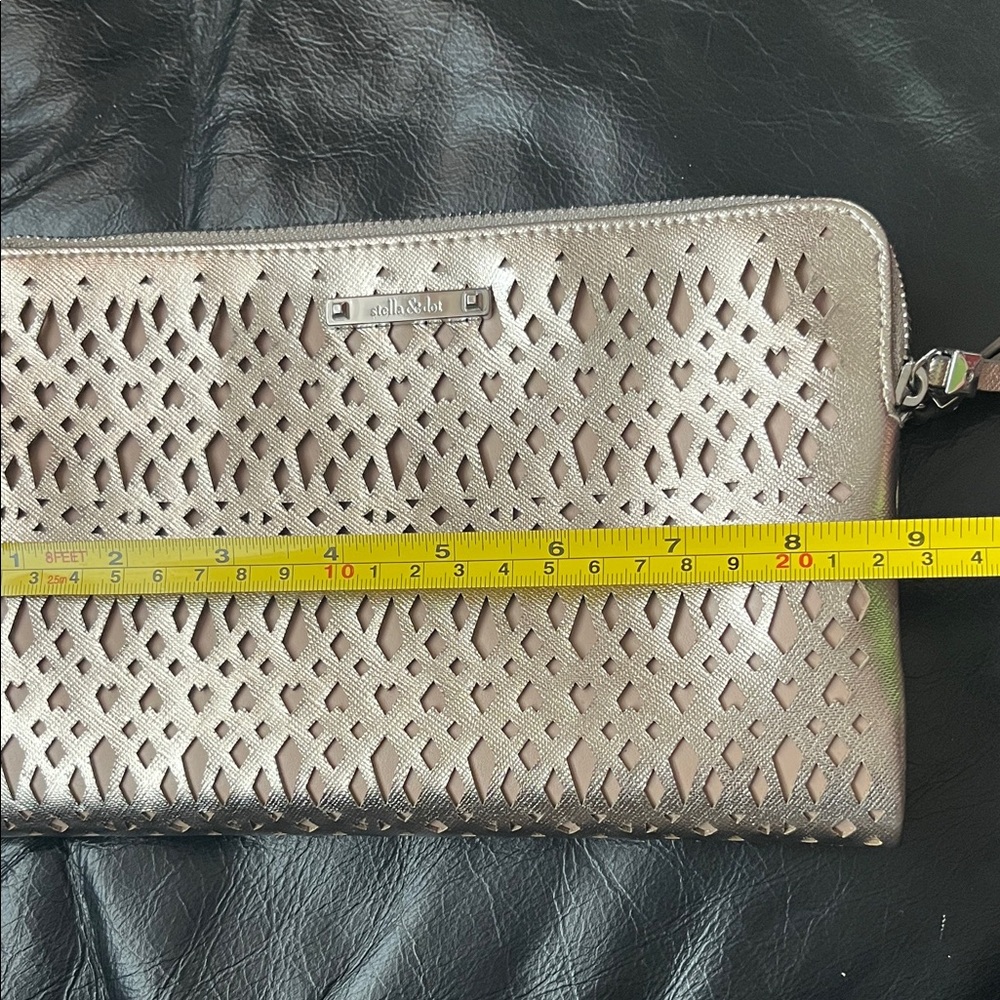 New Stella & Dot Metallic Rose Gold/Silver Clutch - Picture 13 of 16